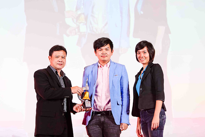 Sunsilk-Lady-Crazy-in-category-Best-use-of-video-format-(Non-cinema)-(co-credit-to-mInteraction)