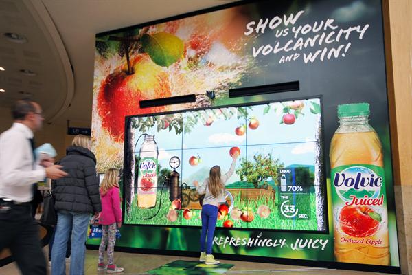 Volvic digital signage digital out of home shopping center