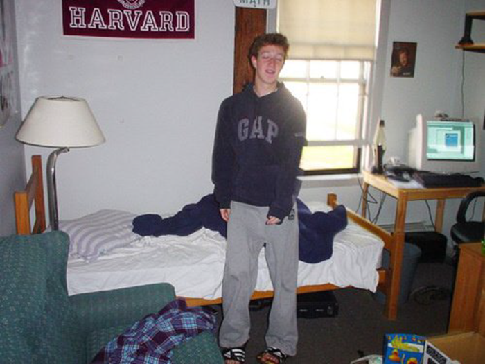 zuckerberg-enrolled-in-harvard-university-in-2002-where-he-quickly-became-known-for-his-developer-skills-after-his-sophomore-year-he-decided-to-drop-out-and-focus-on-the-facebook-which-he-had-been-running-out-of-hi