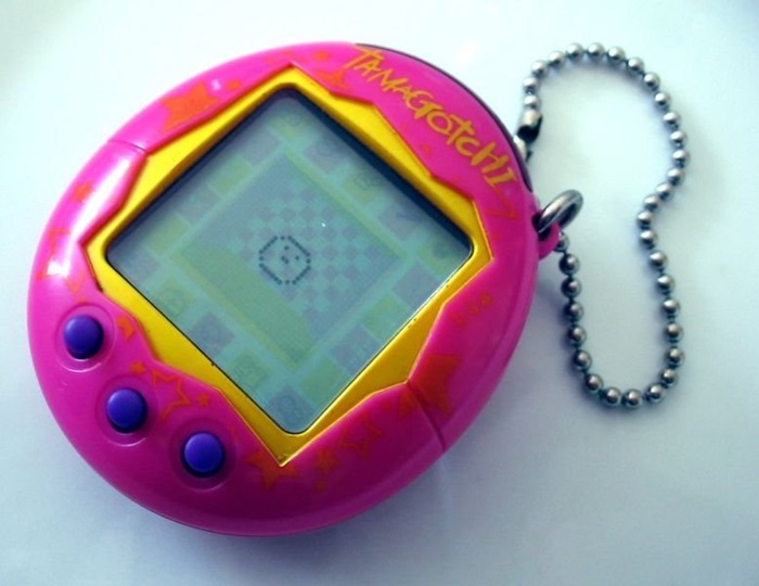 duffieHsure-we-forgot-to-feed-them-occasionally-but-there-was-no-digital-pet-better-than-a-tamagotchi-sorry-nano-pets