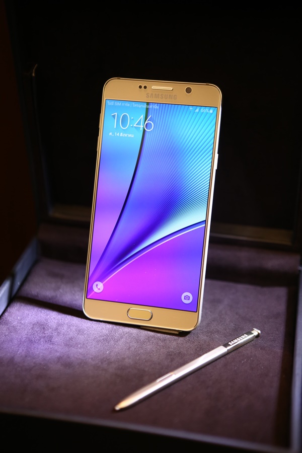 Samsung-Galaxy-Note5-4