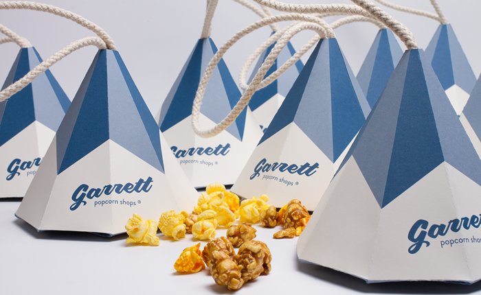 garrett-popcorn-shops-cones-1-700
