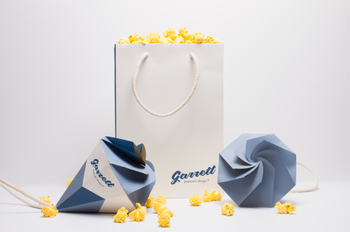 garrett-popcorn-shops-cones-2