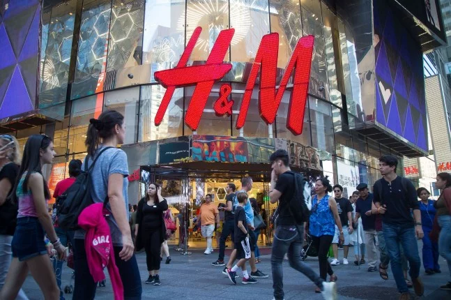 H & m 2025 สถาน ถนนสายท 34