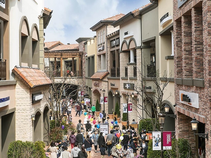 SIHEUNG PREMIUM OUTLETS (KOREA) - 2
