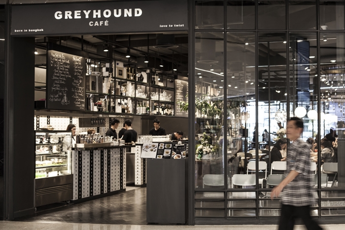 greyhound cafe_01