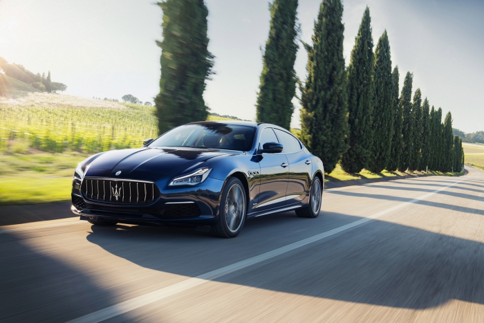 Maserati เปิดตัว Quattroporte