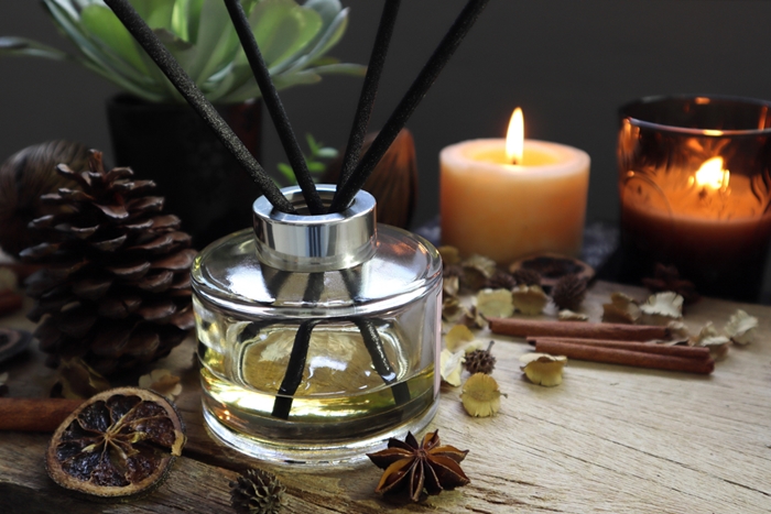 Luxury,Aromatic,Scented,Reed,Diffuser,Or,Air,Freshener,Decorated,On